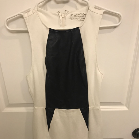 Cream cutout dress with faux leather paneling - Picture 2 of 5